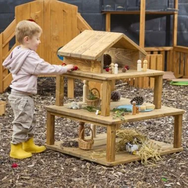 Chunky Small World House