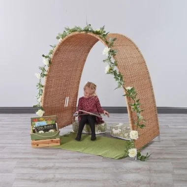 Indoor Arch with Soft Seating Bundle