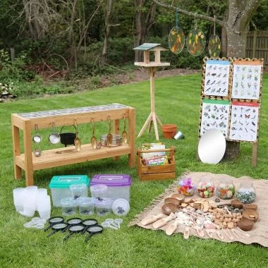 Outdoor Nature Area  | 3-4 years