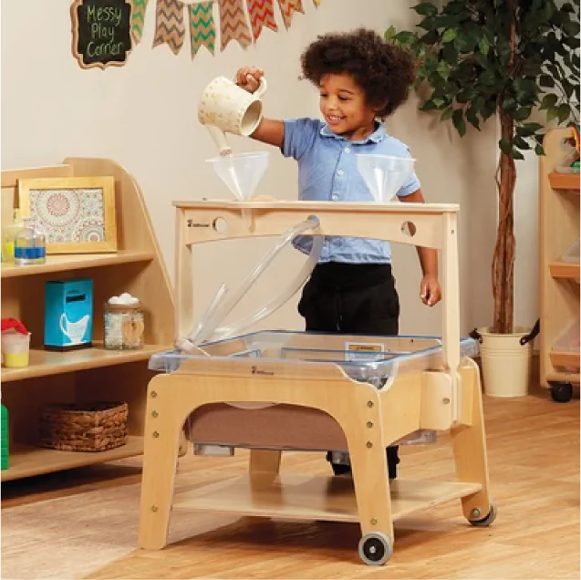 Sand, Water & Messy Play Hover