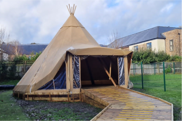 Large Tipi – 9.5m diameter